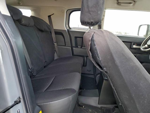 Toyota FJ Cruiser Image 6