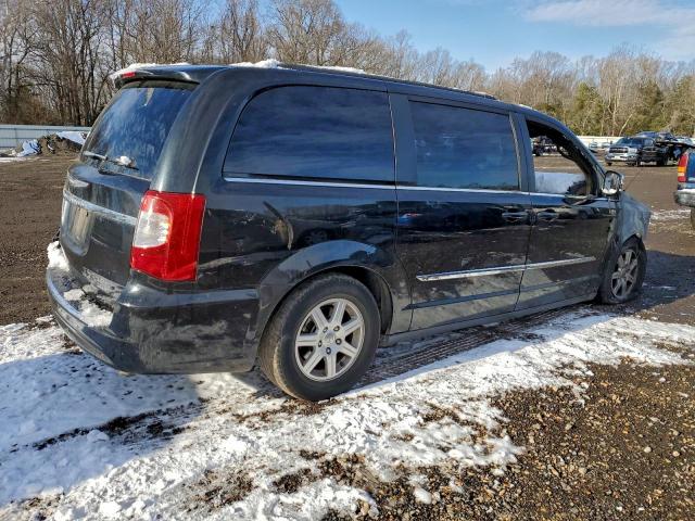 Chrysler Minivan Touring L Image 4