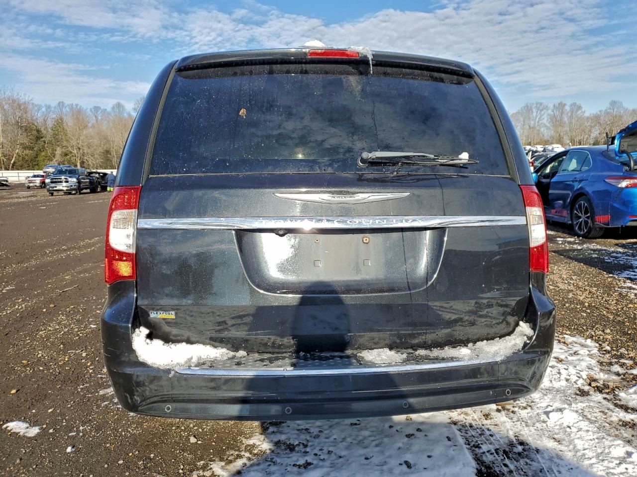 Chrysler Minivan Touring L Image 9