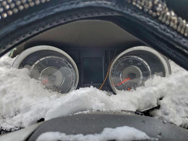 Chrysler Minivan Touring L Image 5