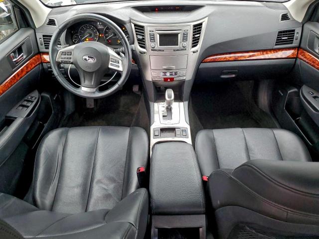 Subaru Legacy 2.5i Limited Image 11