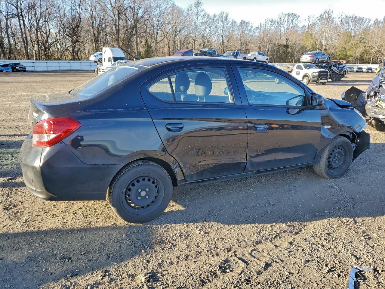 Mitsubishi Mirage G4 Es Image 10