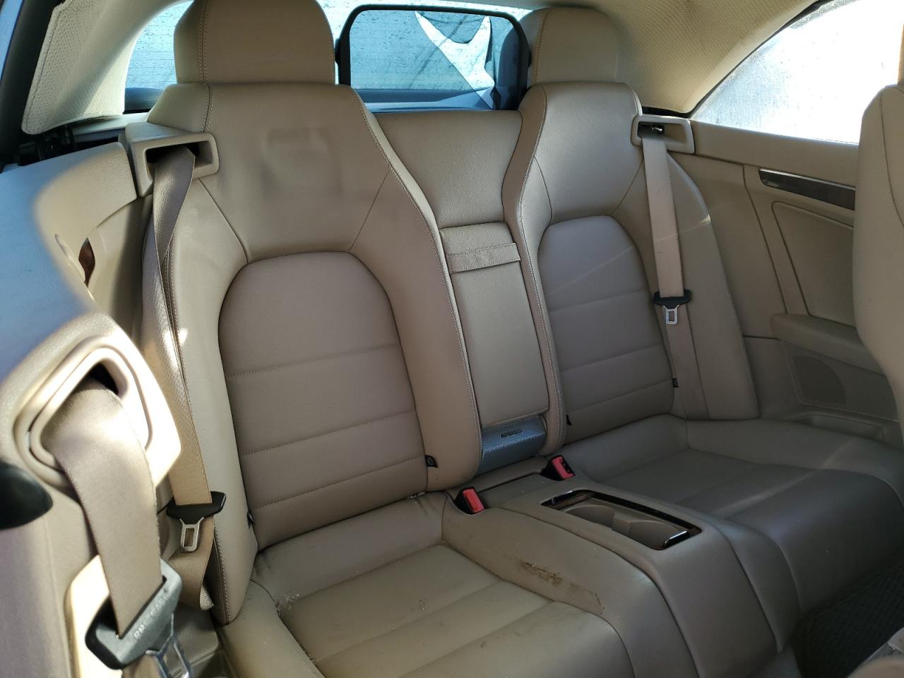 Mercedes-Benz E-Class 350 Image 7