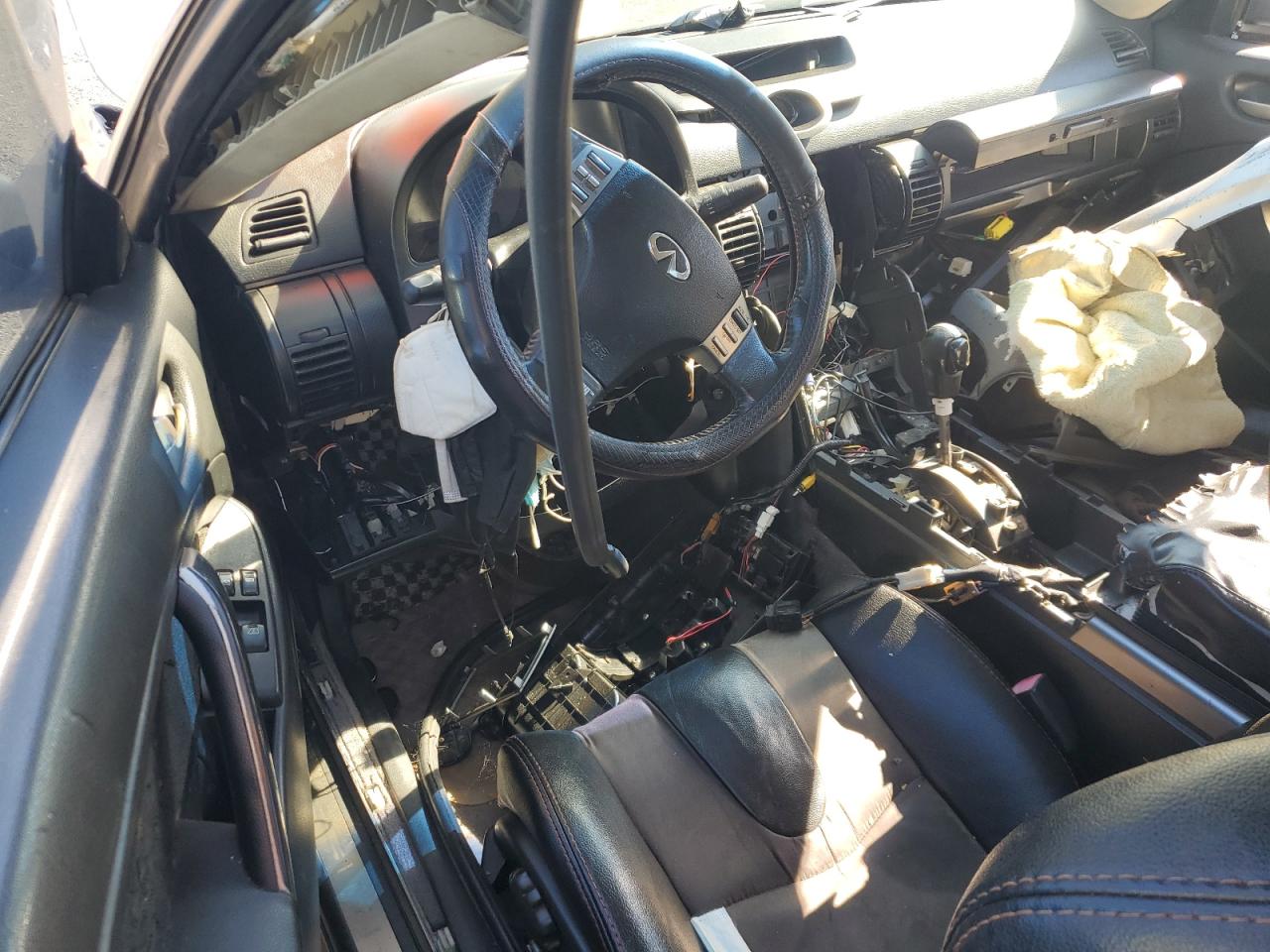 INFINITI G35 Image 8