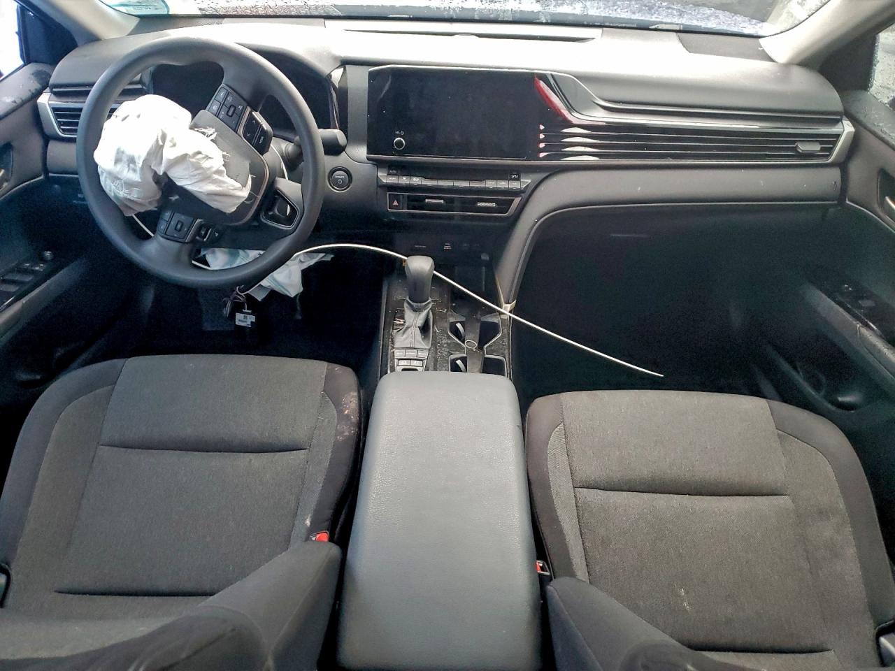 Toyota Camry Xse Image 9