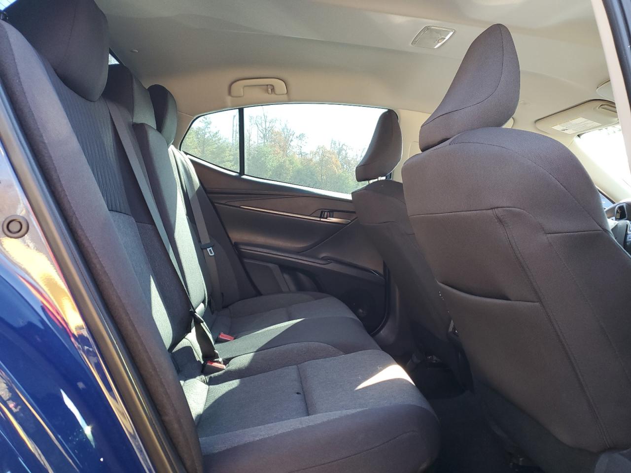 Toyota Camry Xse Image 2