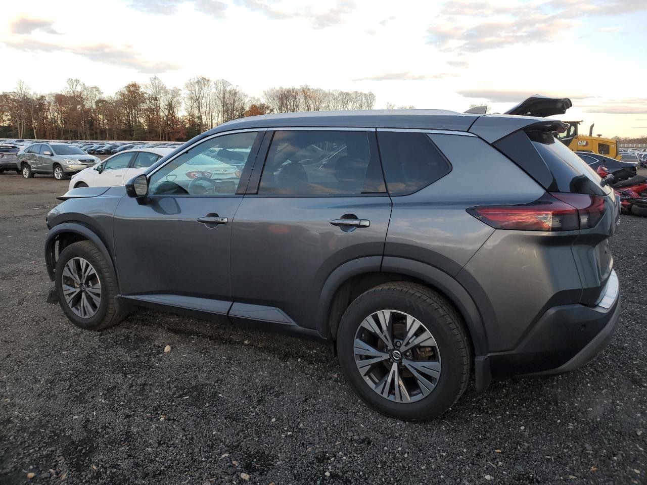 Nissan Rogue Sv Image 12