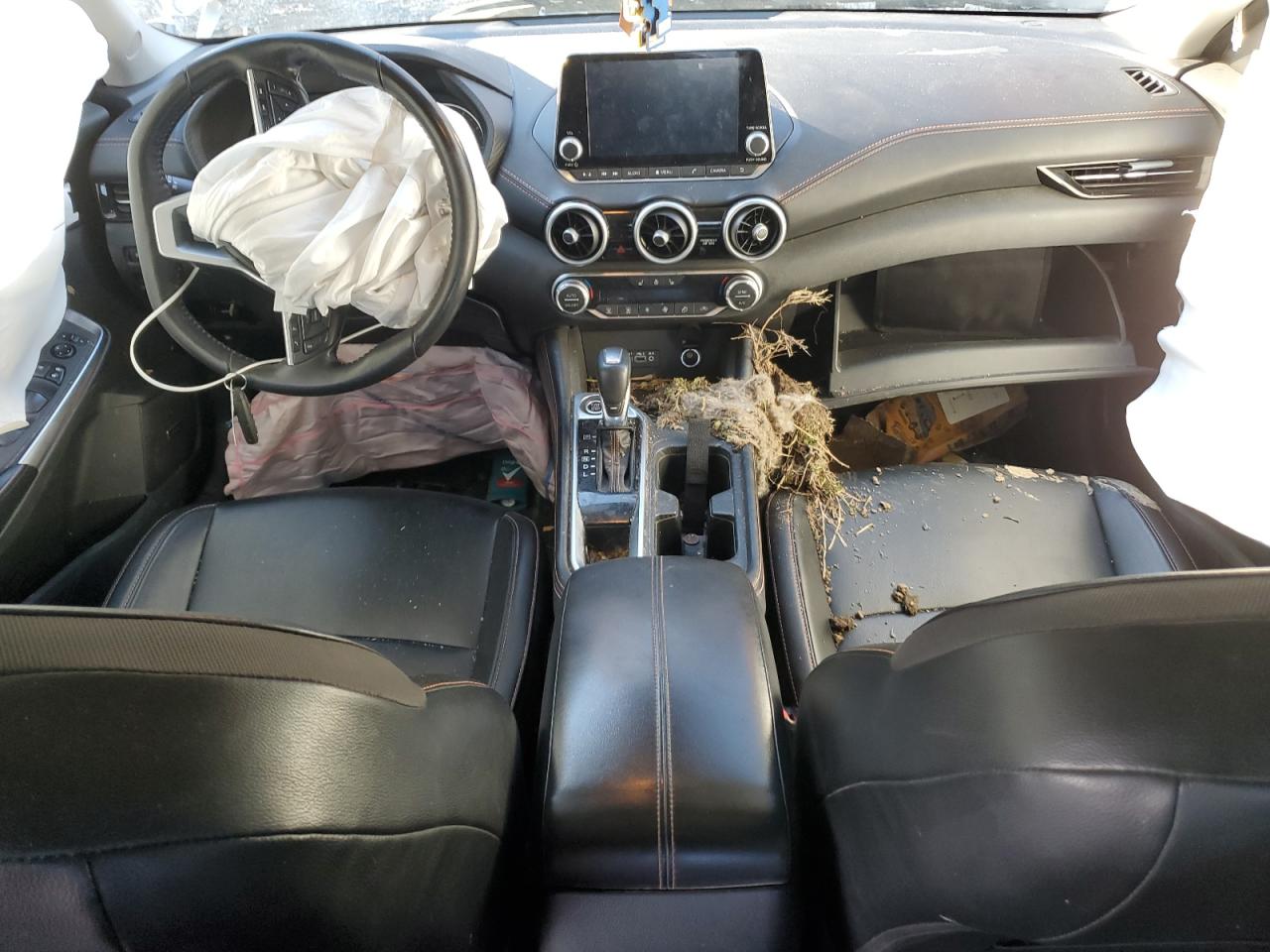 Nissan Sentra Sr Image 6