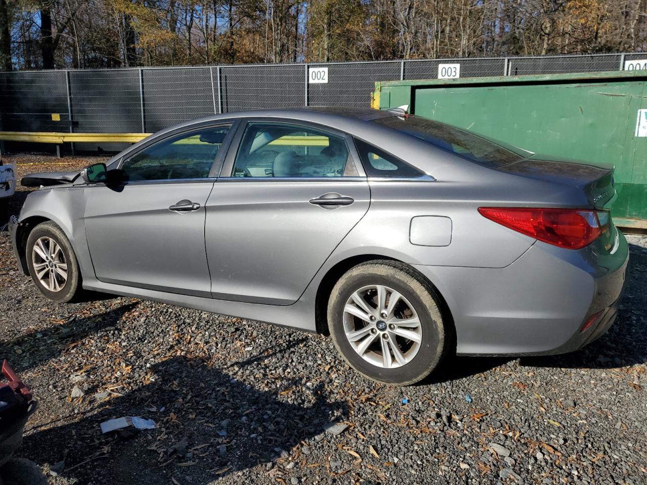 Hyundai SONATA Gls Image 9
