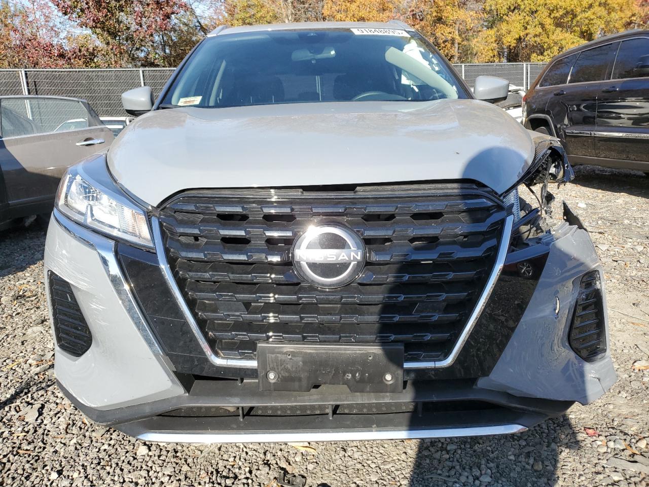 Nissan Kicks Sv Image 3