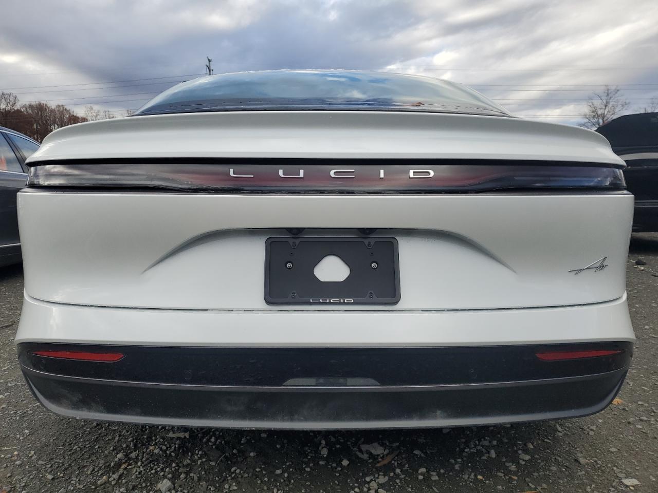 Lucid Motors Air Pure Pure Image 9