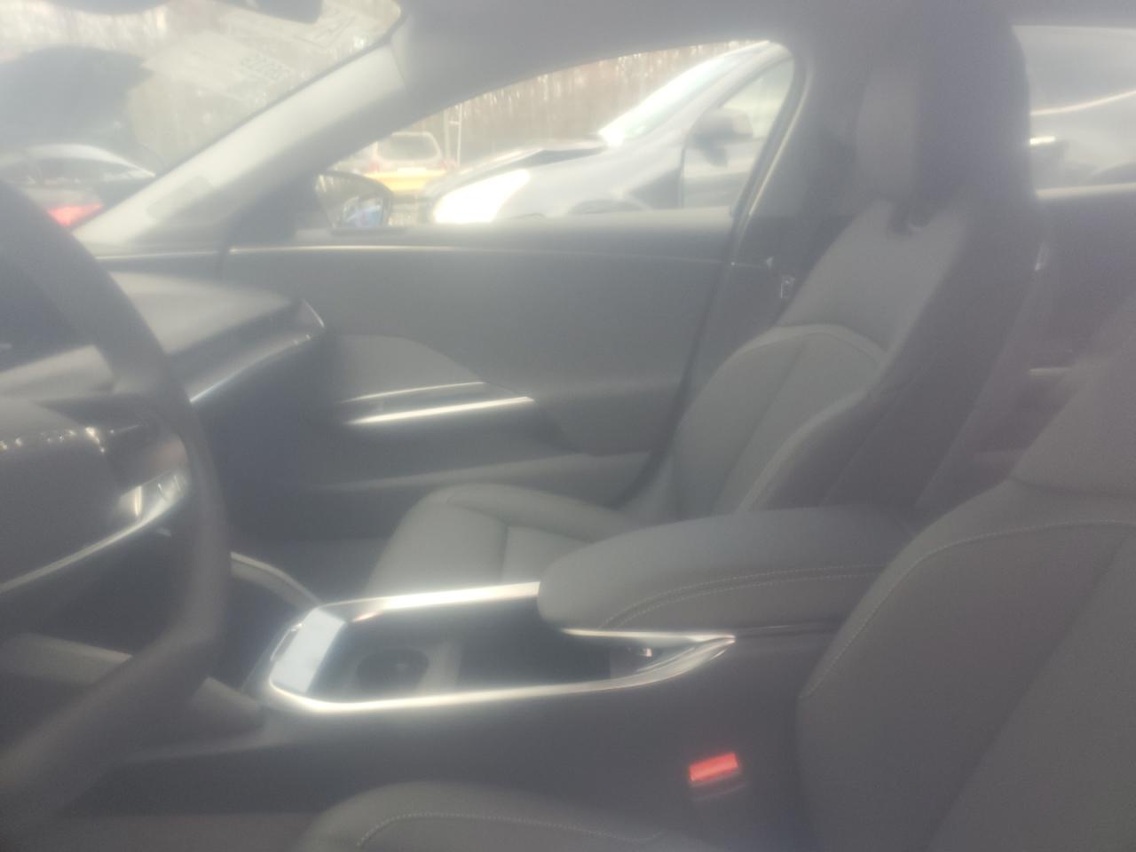 Lucid Motors Air Pure Pure Image 7