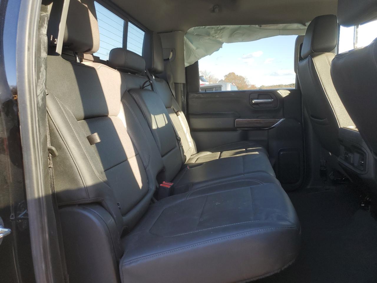 Chevrolet Silverado K2500 Heavy Duty Lt Image 12