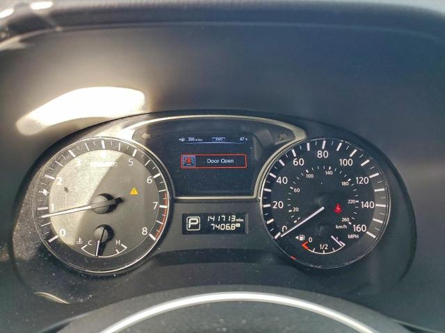 Nissan Pathfinder S Image 2