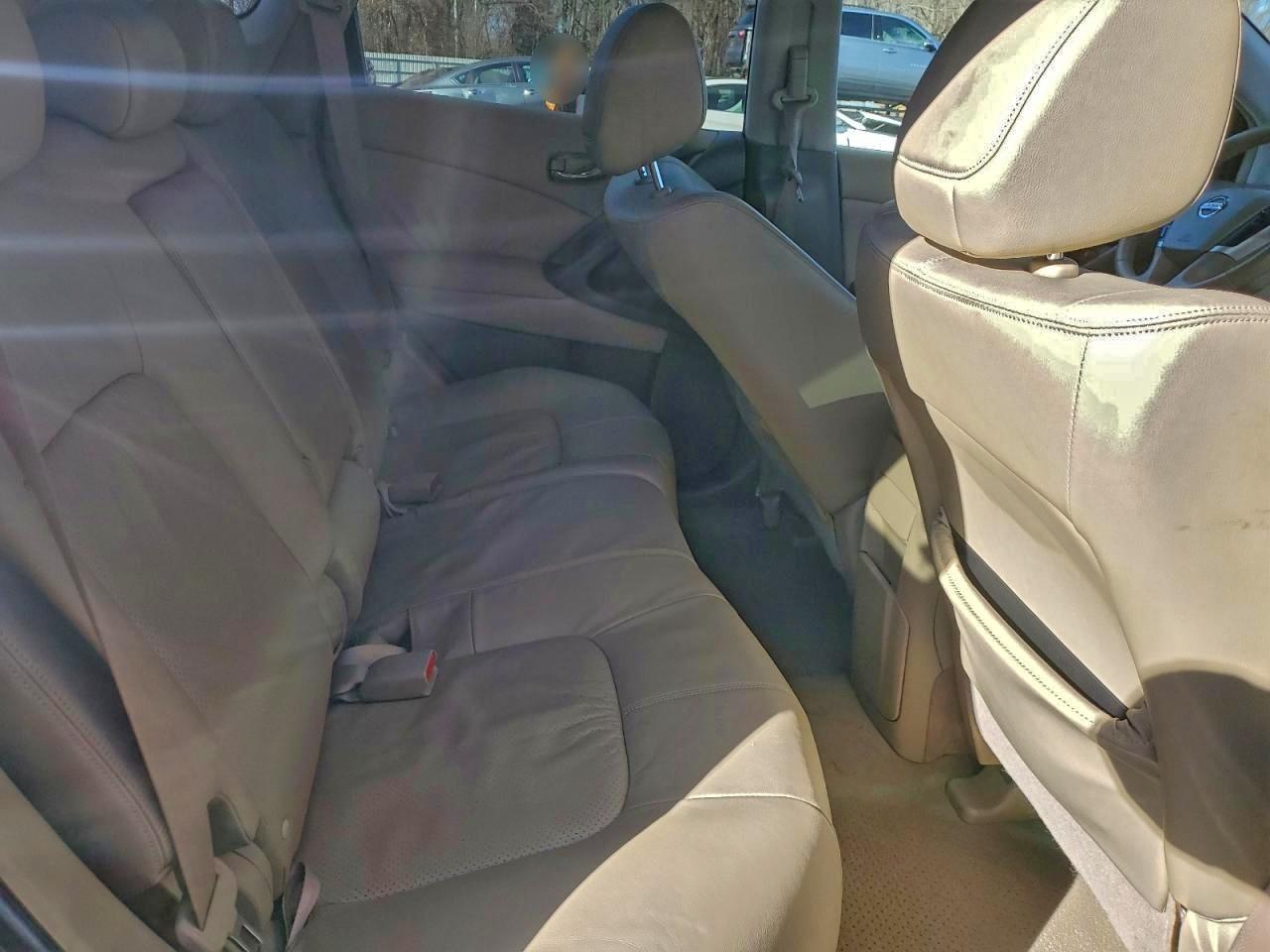 Nissan Murano S Image 5