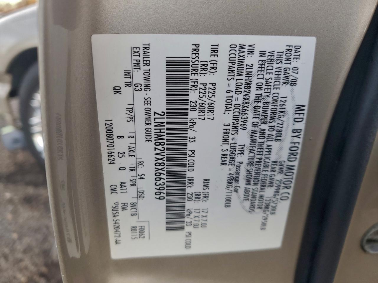 Lincoln Towncar Signature Limited Image 7