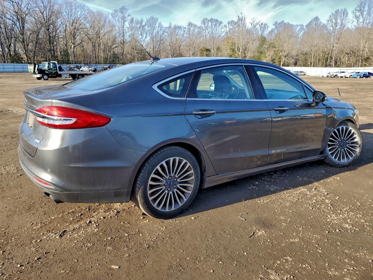 Ford Fusion Se Image 12
