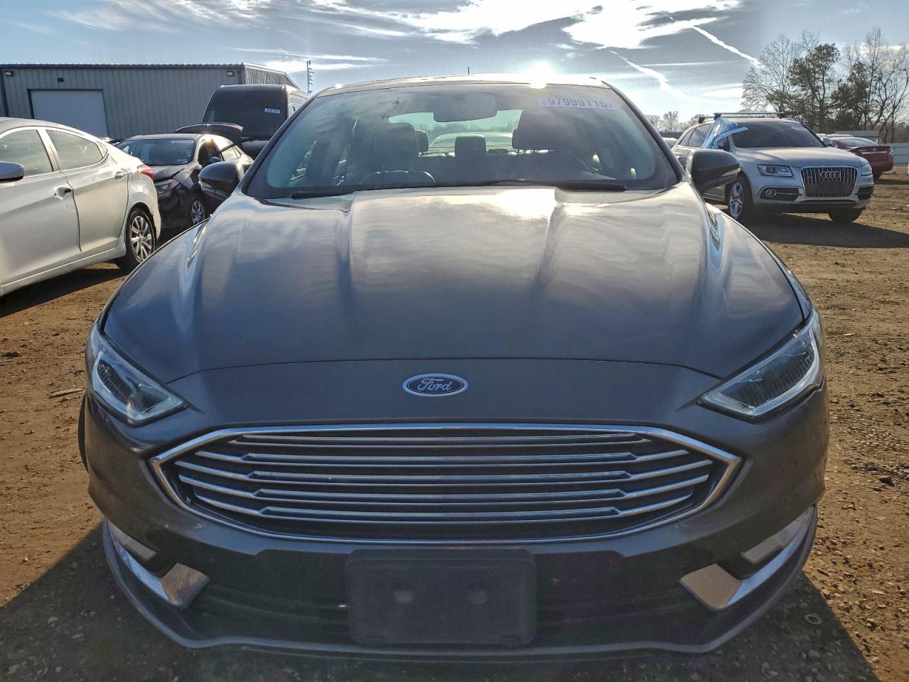 Ford Fusion Se Image 2