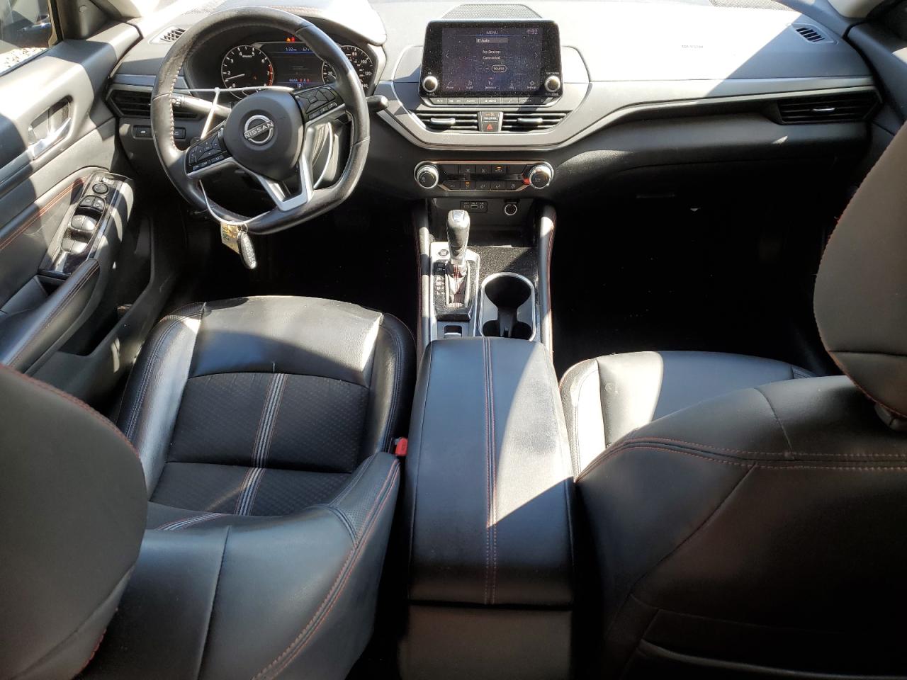 Nissan Altima Sr Image 6