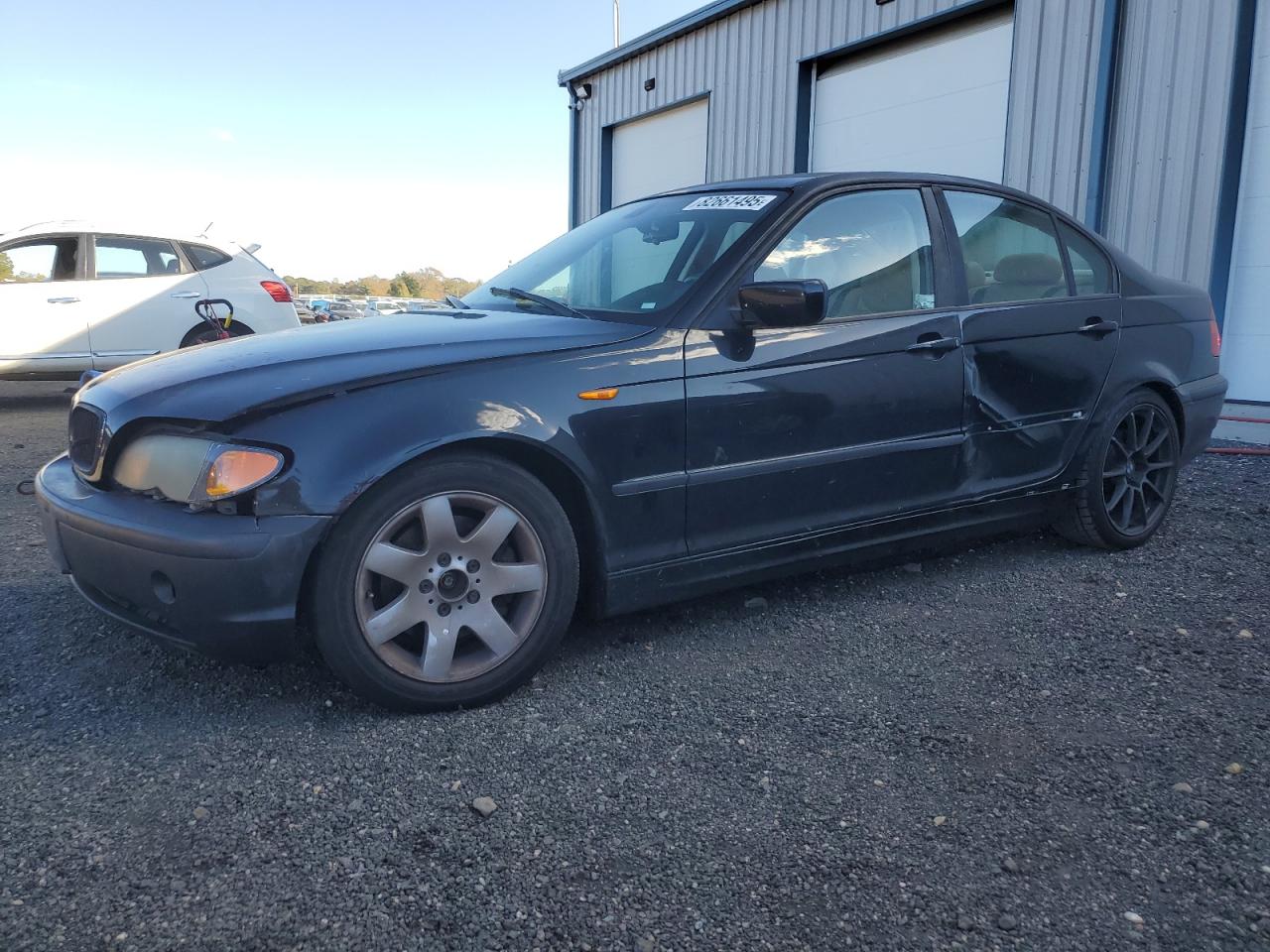 BMW 3 Series Xi Image 1