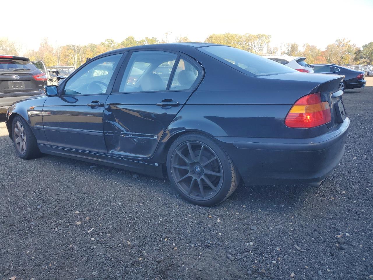 BMW 3 Series Xi Image 2