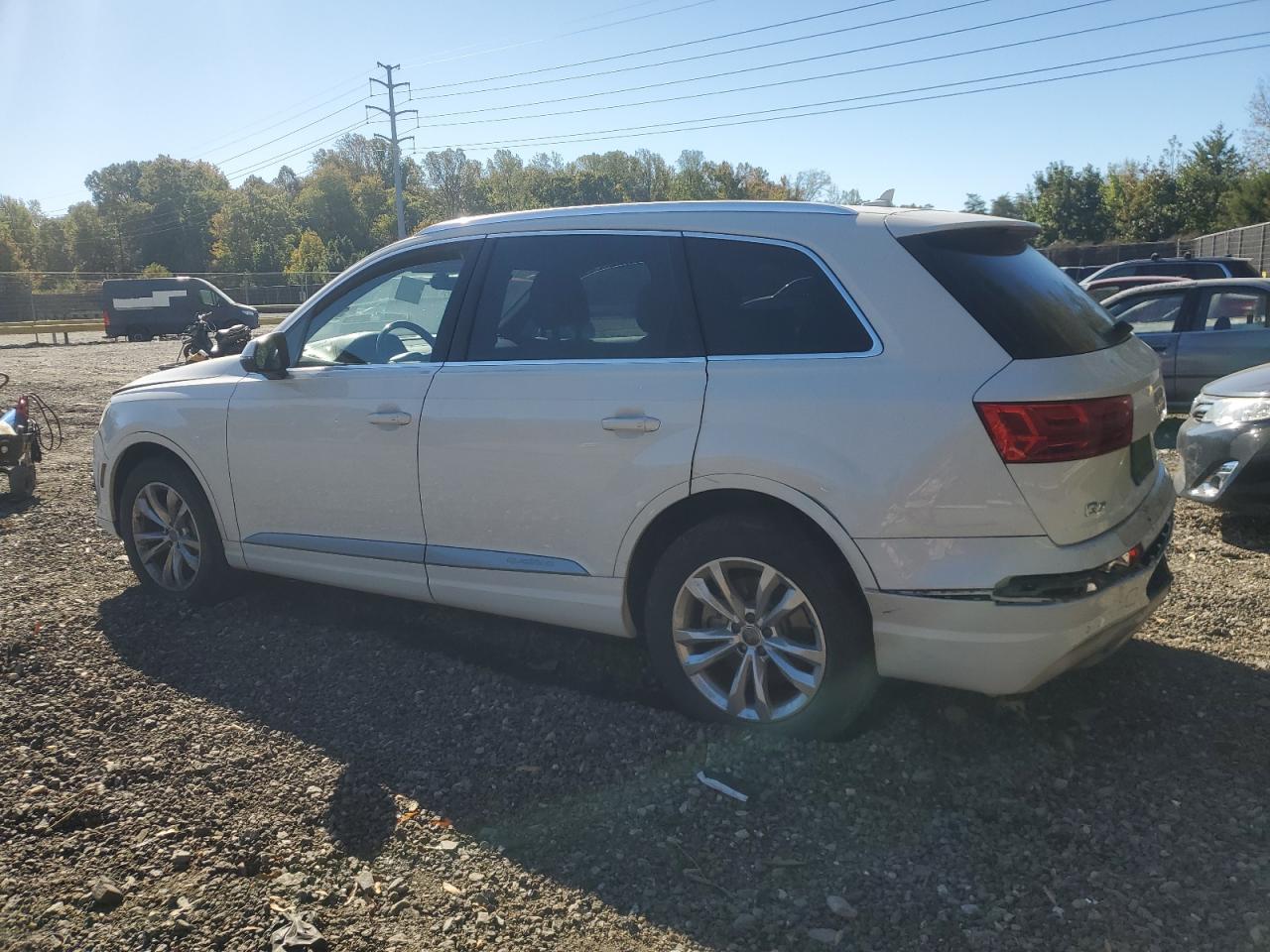 Audi Q7 Premium Image 2
