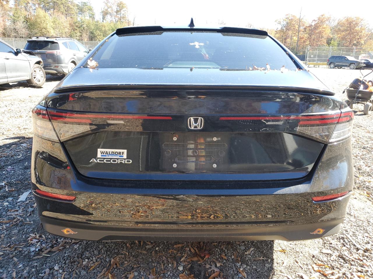 Honda Accord Lx Image 8