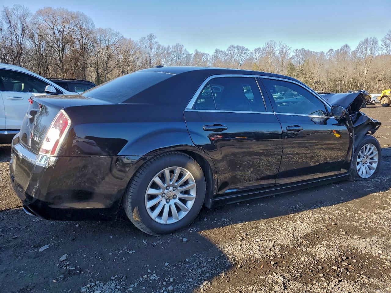 Chrysler 300 Image 10