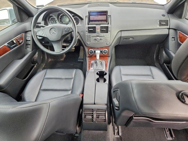 Mercedes-Benz C-Class 300 4matic Image 7