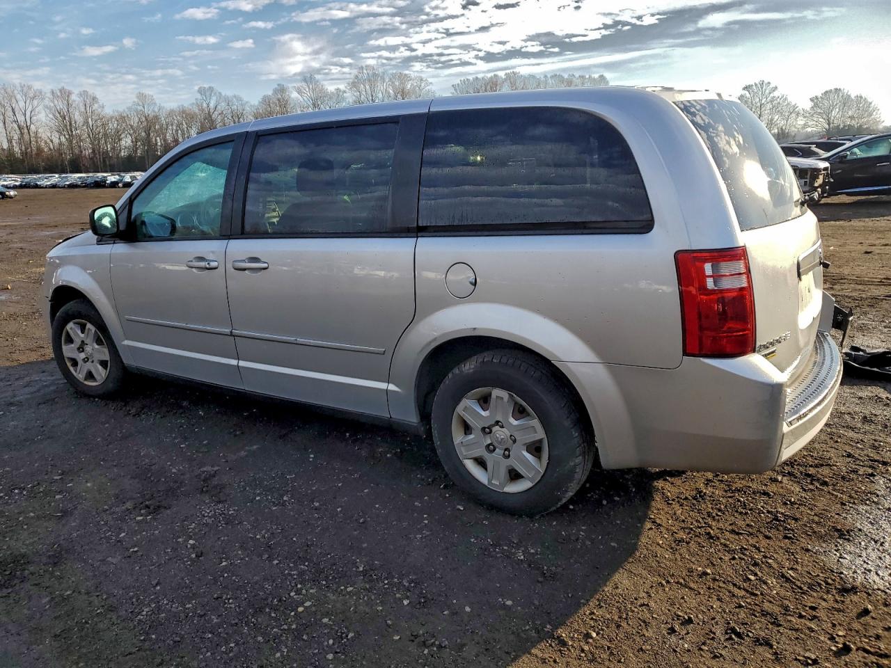 Dodge Caravan Se Image 2