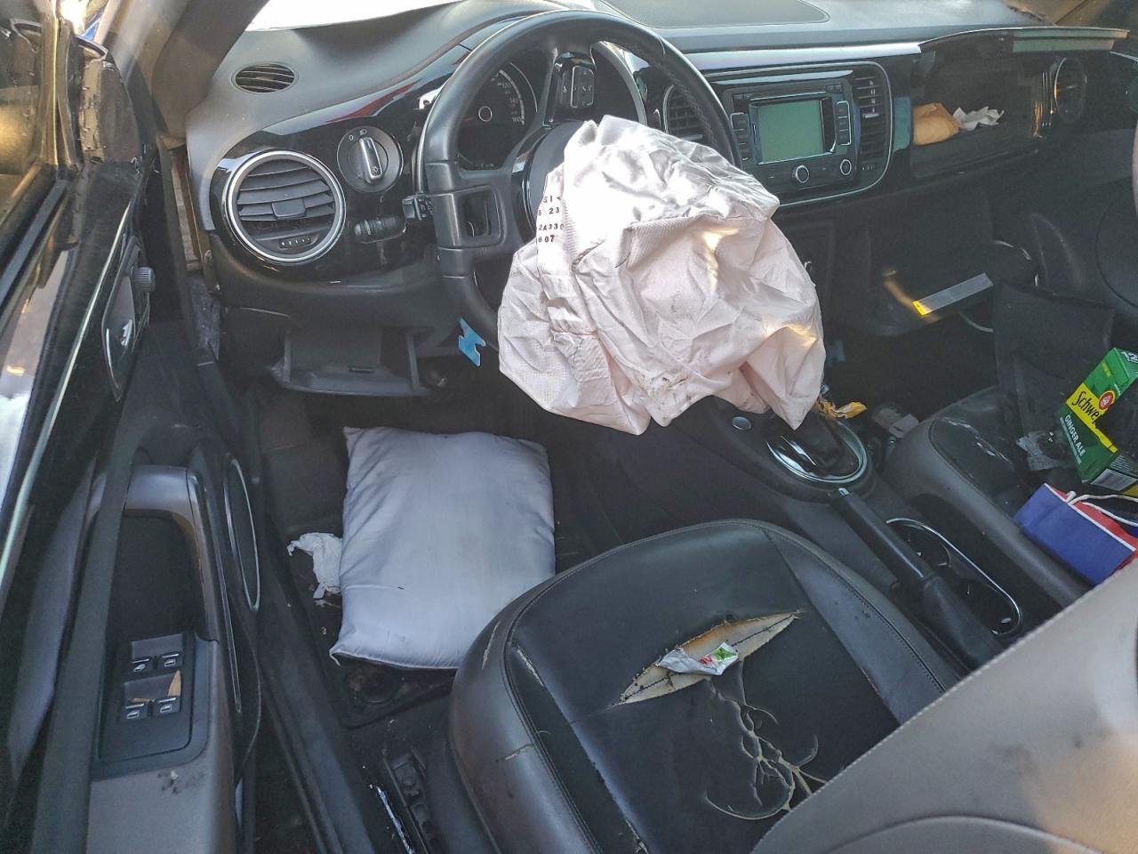 Volkswagen Beetle Image 7