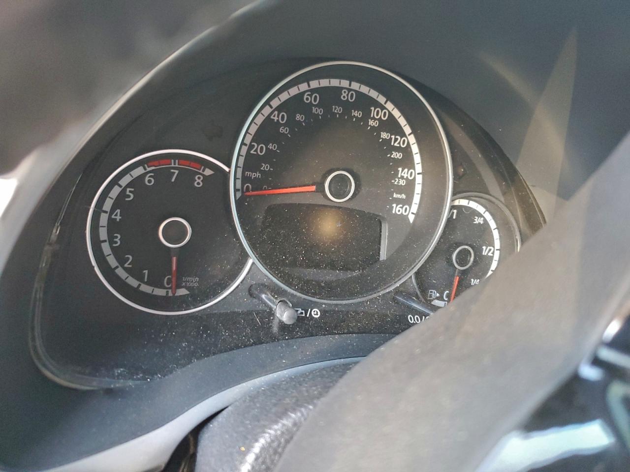 Volkswagen Beetle Image 9