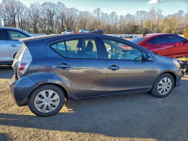 Toyota Prius Image 5