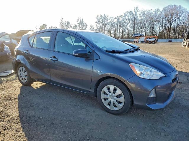 Toyota Prius Image 2