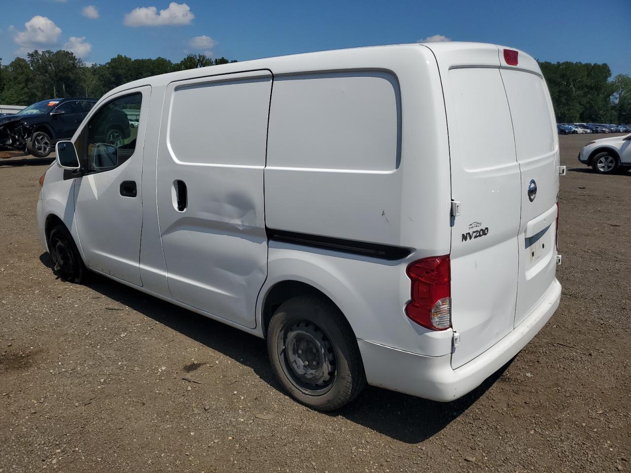 Nissan Nv 2.5s Image 3