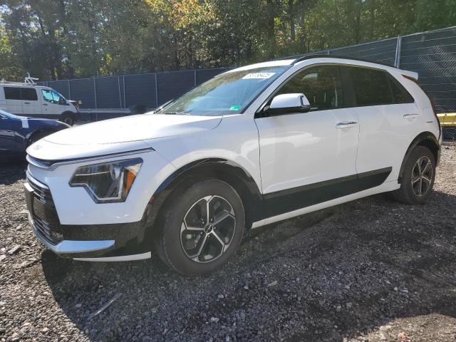  Salvage Kia Niro