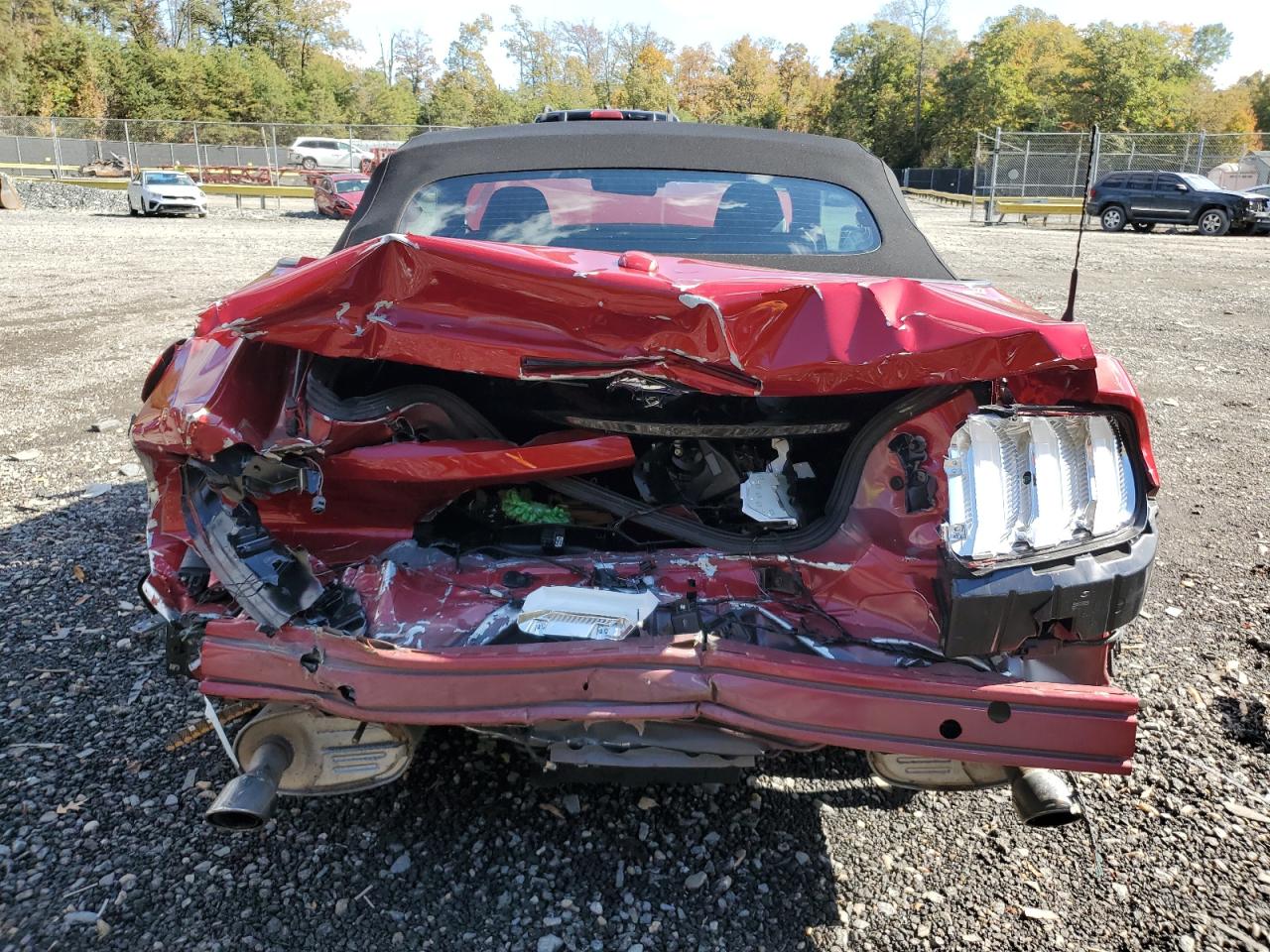 Ford Mustang Image 11