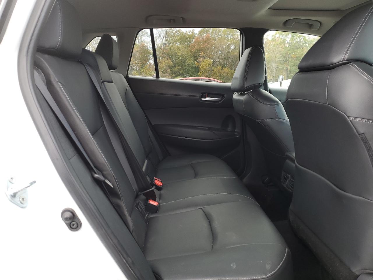 Toyota Corolla Xle Image 4