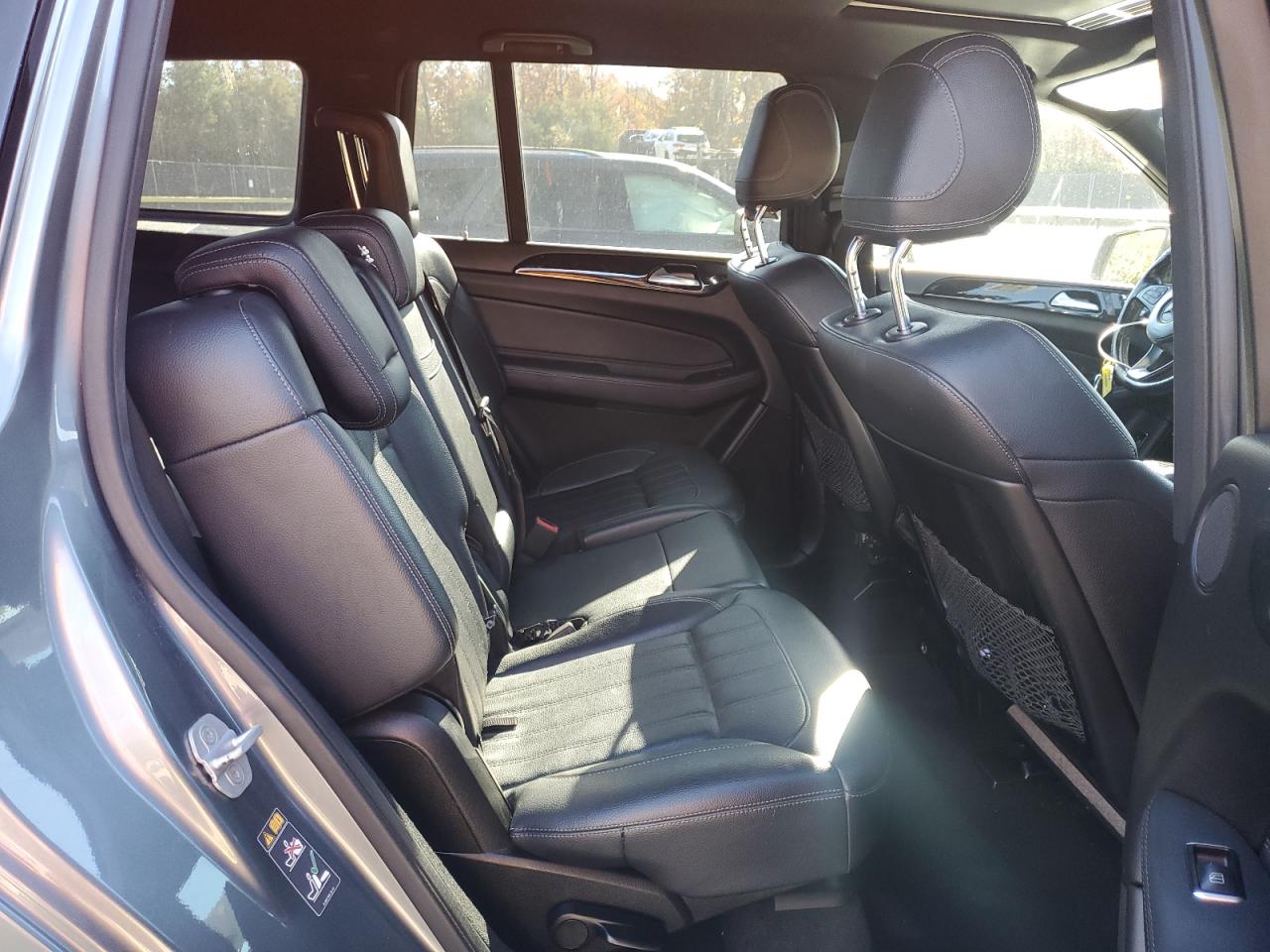 Mercedes-Benz Gls-class 450 4matic Image 13