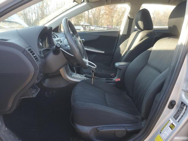 Toyota Corolla Base Image 2