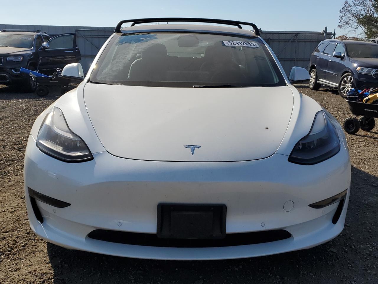 Tesla Model 3 Image 9