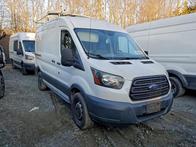 Ford Transit T-250 Image 4