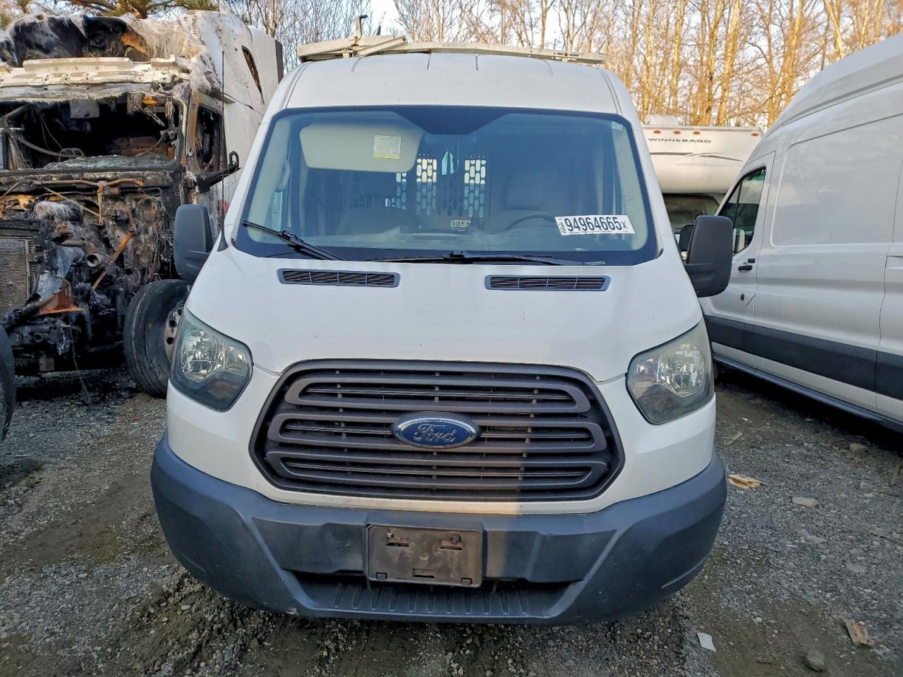Ford Transit T-250 Image 9