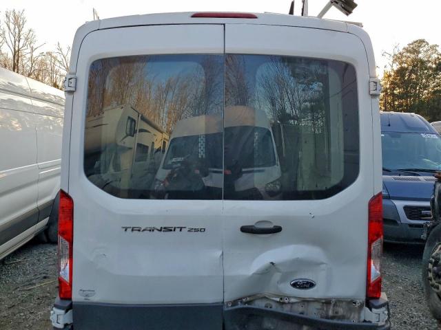 Ford Transit T-250 Image 11