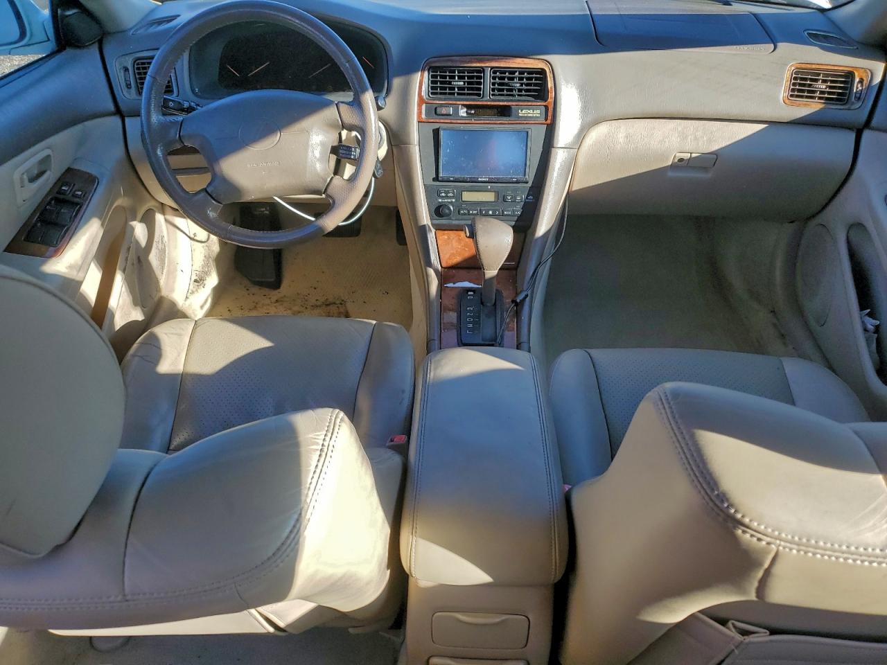Lexus Es 300 Image 5