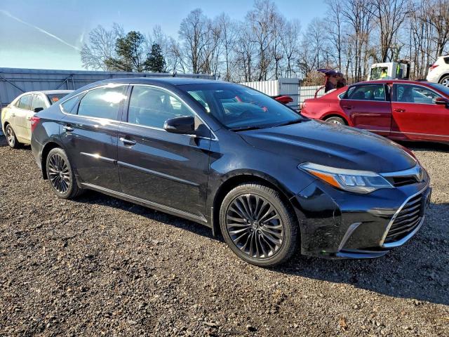 Toyota Avalon Xle Image 2