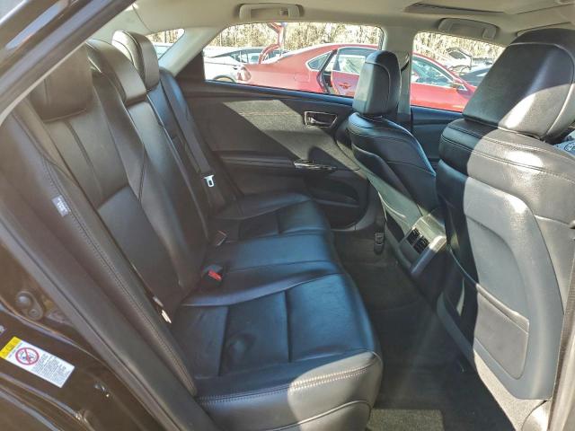 Toyota Avalon Xle Image 8