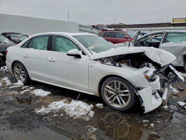 Audi A4 Premium Plus 45 Image 5