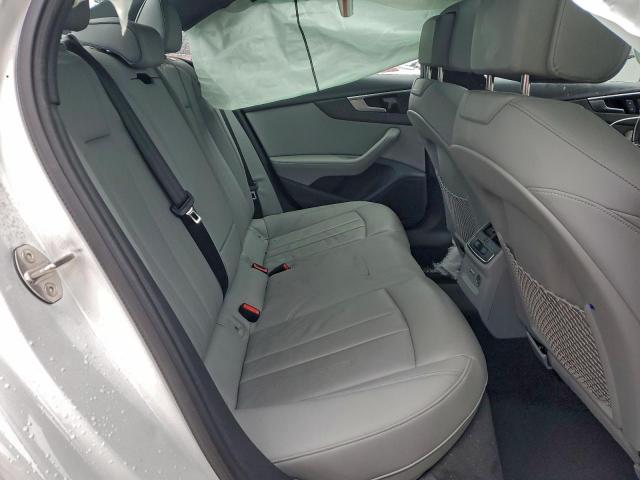 Audi A4 Premium Plus 45 Image 7