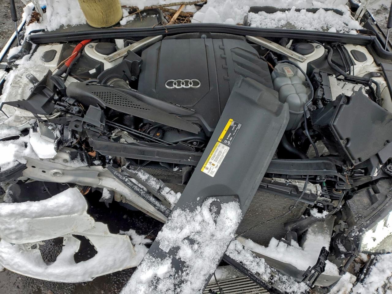 Audi A4 Premium Plus 45 Image 13